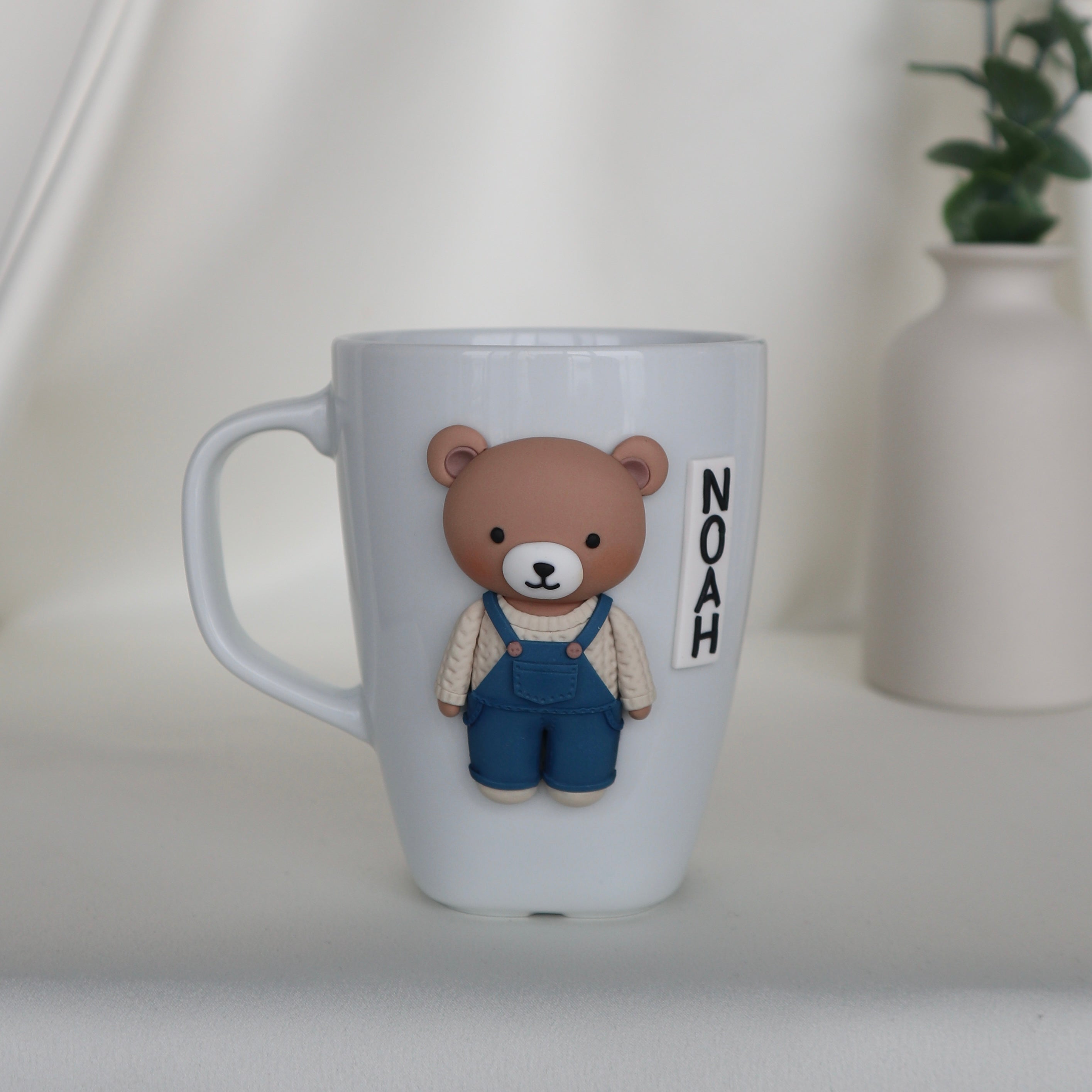 Theo Classic Bear